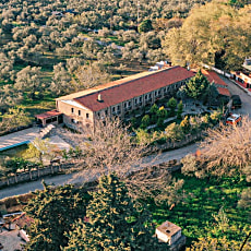 Antik Manastır Otel